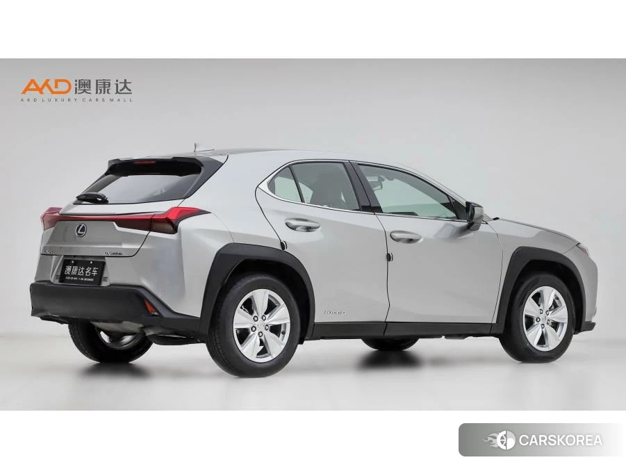 Lexus UX 2019 Серебристо-серый из Китая, фото 2