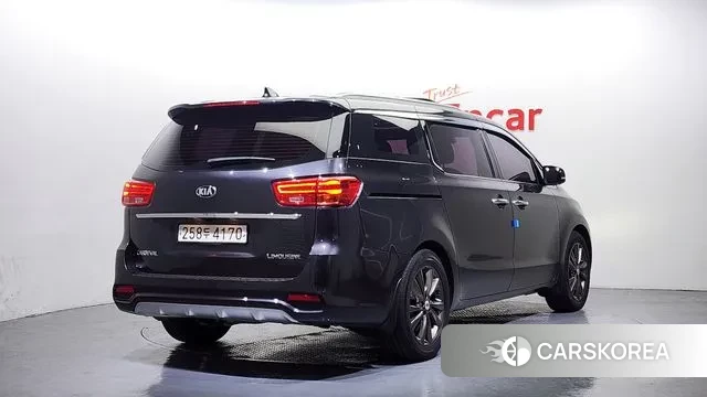 Kia The New Carnival id 3505209 из Кореи 12