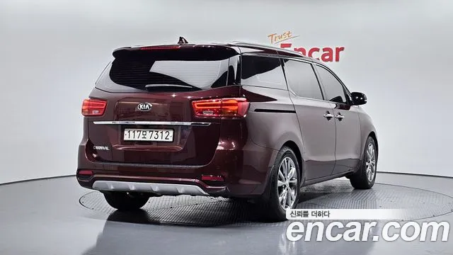 Kia The New Carnival id 2442618 из Кореи 12