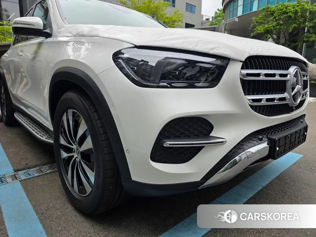 Mercedes-Benz GLE-Class W167 2026 Белый из Кореи, фото 2