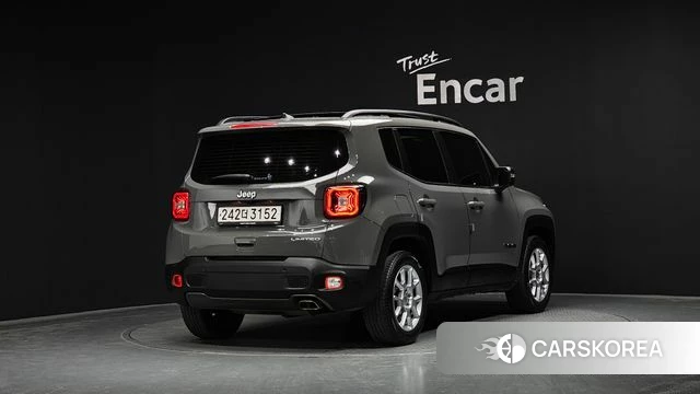 Jeep Renegade id 4196116 из Кореи 12