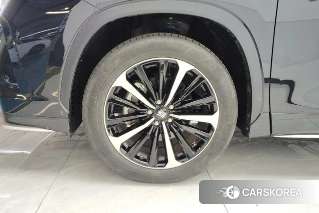 Toyota Crown Lufang id 3882401 из Китая 9