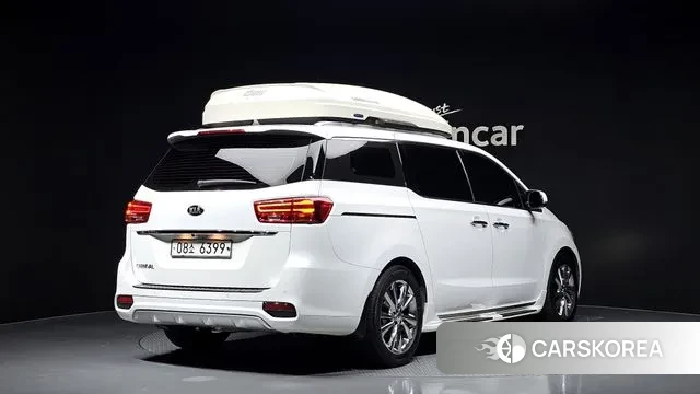 Kia The New Carnival id 2995528 из Кореи 12