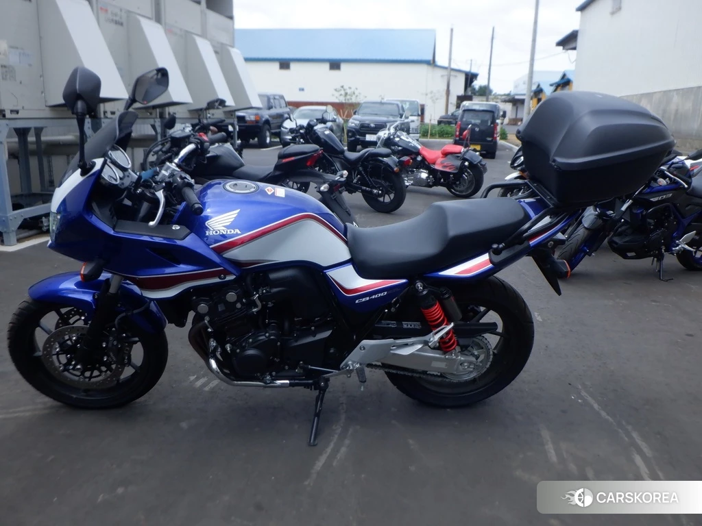 Проданный Honda CB400SF BOLDOR ABS 2019 из Японии, фото 2
