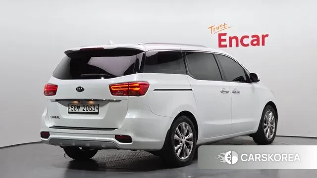 Kia The New Carnival id 3509919 из Кореи 12