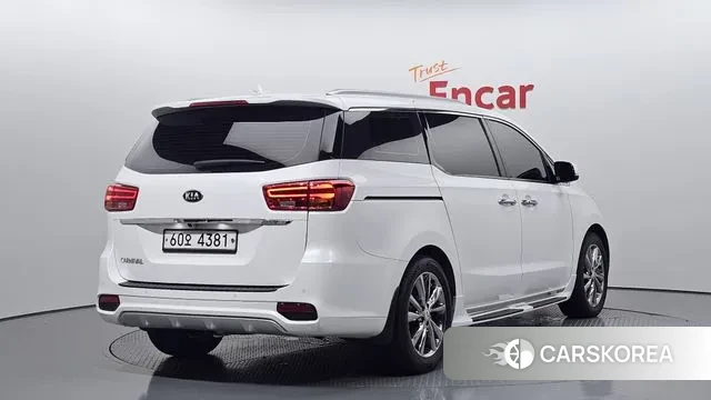 Kia The New Carnival id 2941479 из Кореи 12