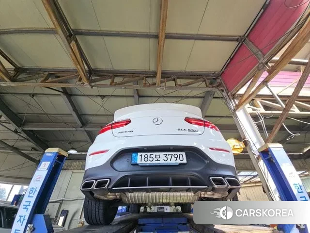 Mercedes-Benz GLC-Class X253 2019 Белый из Кореи, фото 2