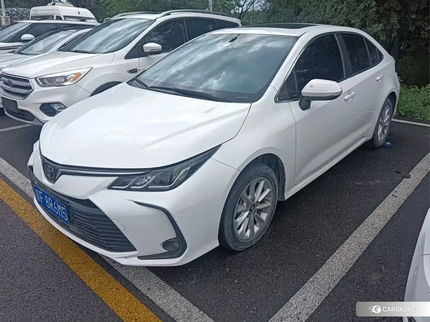 Toyota Corolla 2022 Белый из Китая, фото 2