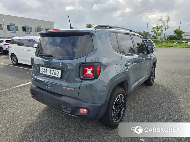 Jeep Renegade id 3229758 из Кореи 12