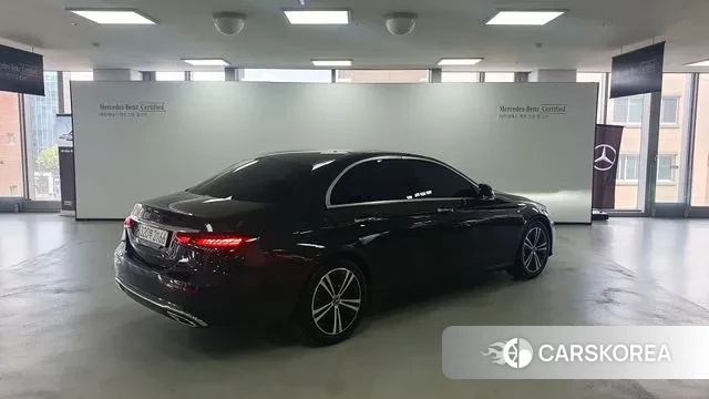 Mercedes-Benz E-Class W213 id 3592627 из Кореи 9
