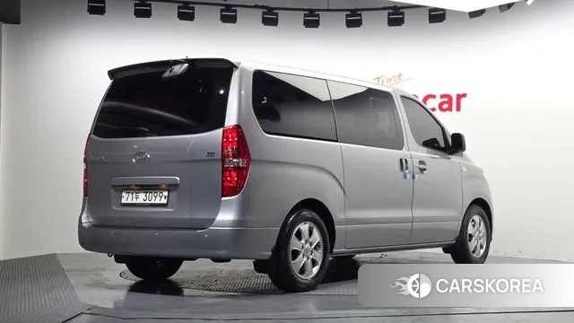 Hyundai The New Grand Starex id 3718404 из Кореи 12