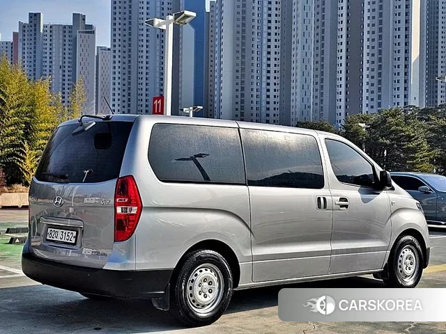 Hyundai The New Grand Starex id 2322275 из Кореи 8