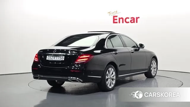 Mercedes-Benz E-Class W213 id 3736564 из Кореи 12