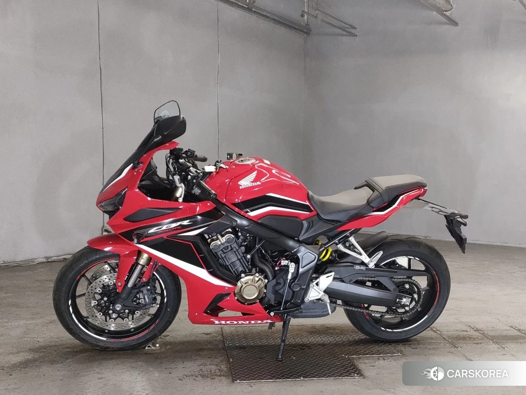 Проданный Honda CBR650R 2021 из Японии, фото 2