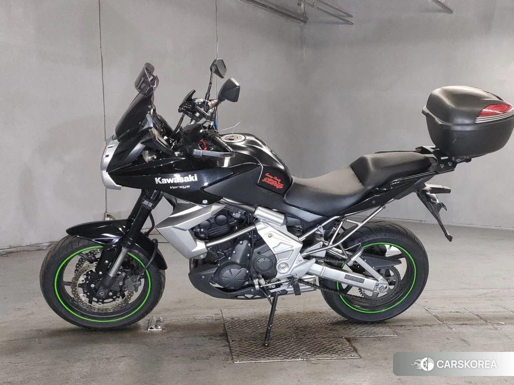 Проданный Kawasaki VERSYS 650 2010 из Японии, фото 2