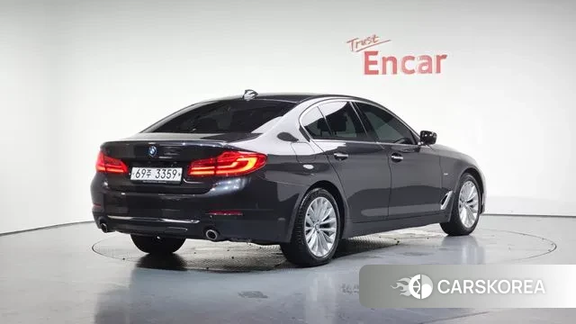 BMW 5 Series (G30) id 2966482 из Кореи 12