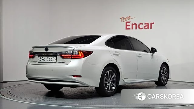 Lexus New ES300h id 4677981 из Кореи 12