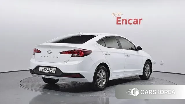 Hyundai The New Avante AD id 3291909 из Кореи 12