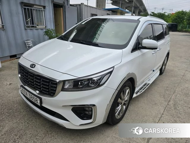 Kia The New Carnival 2018 Белый из Кореи, фото 5