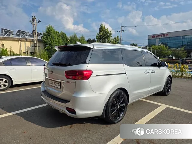 Kia The New Carnival id 3494742 из Кореи 12