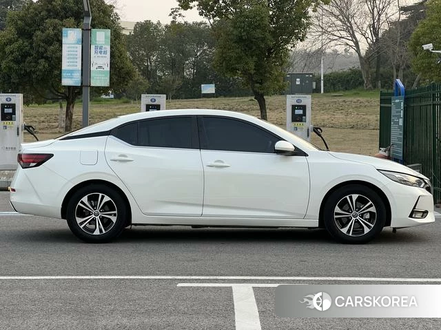 Nissan Xuan Yi id 4273066 из Китая 7