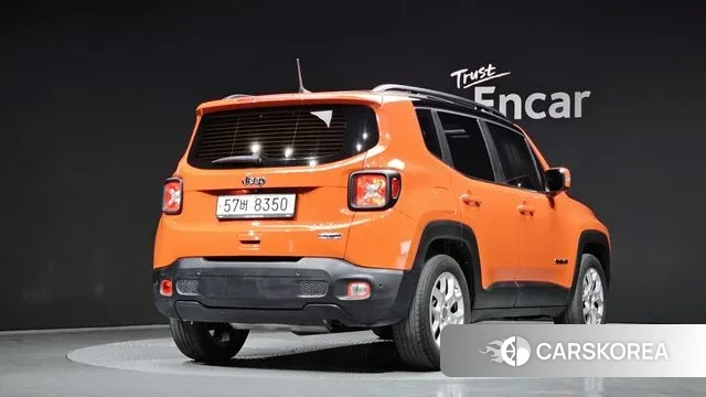 Jeep Renegade id 3698726 из Кореи 12