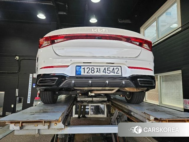 Kia K5 3rd generation 2022 Белый из Кореи, фото 2