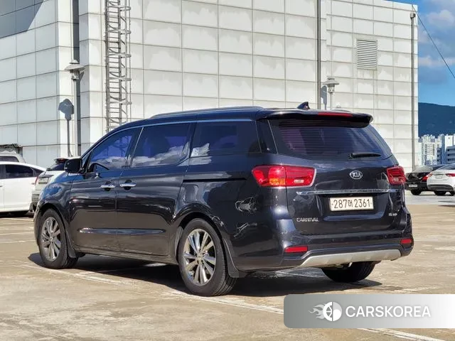 Kia The New Carnival id 3139746 из Кореи 12