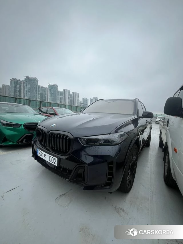 BMW X5 (G05) 2025 Черный из Кореи, фото 4