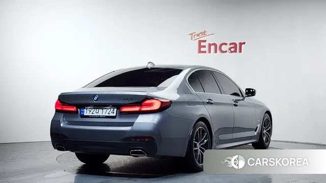 BMW 5 Series (G30) id 3751903 из Кореи 12