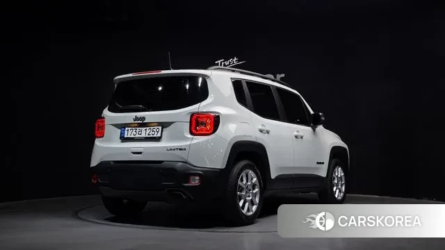 Jeep Renegade id 3760030 из Кореи 12