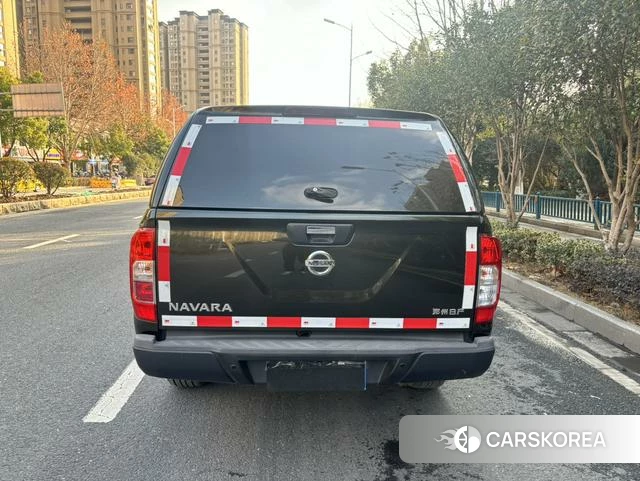 Nissan Navarra 2022 Зеленый из Китая, фото 4
