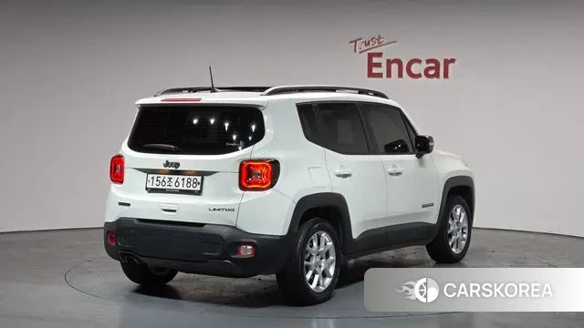 Jeep Renegade id 3765816 из Кореи 12