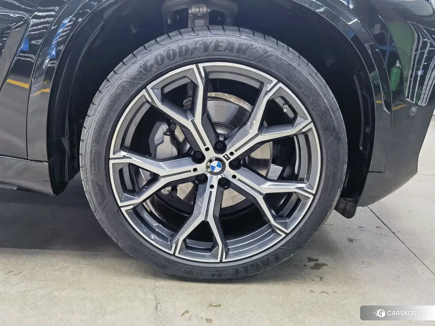 BMW X5 id 4538841 из Китая 12