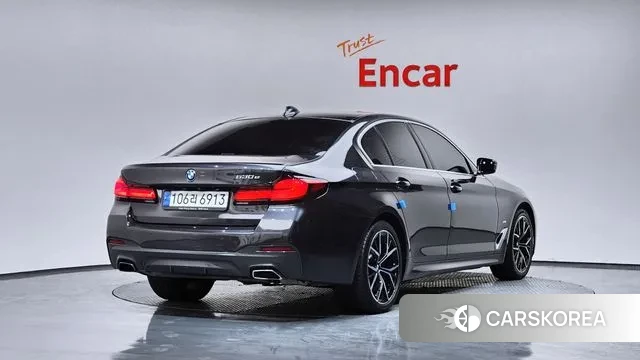 BMW 5 Series (G30) id 3587317 из Кореи 12