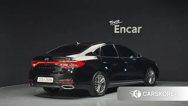 Hyundai Grandeur IG id 3024750 из Кореи 12