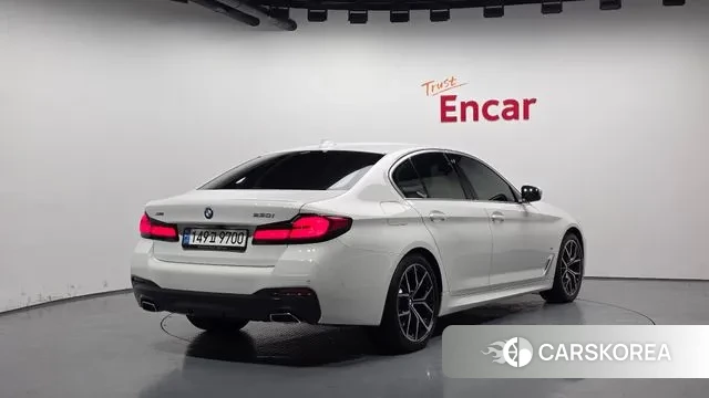 BMW 5 Series (G30) id 3031964 из Кореи 12