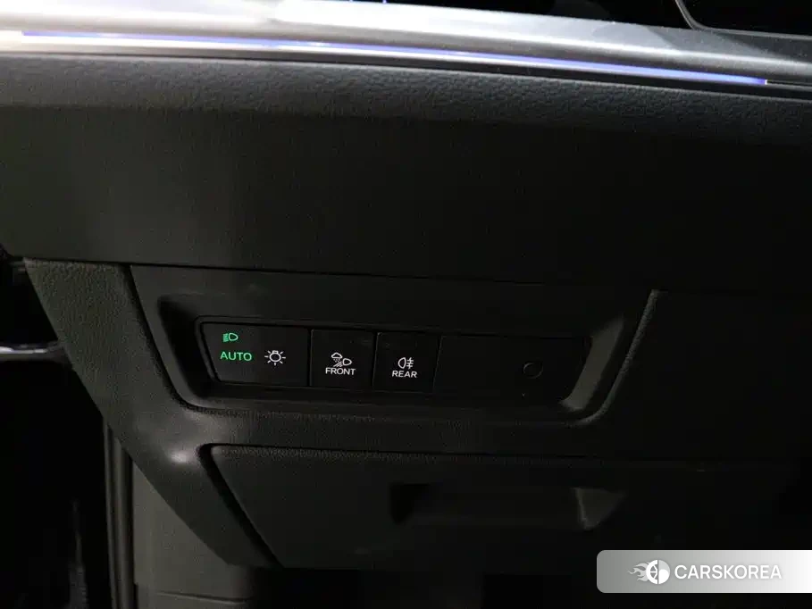Volkswagen Touareg id 4607151 из Китая 12