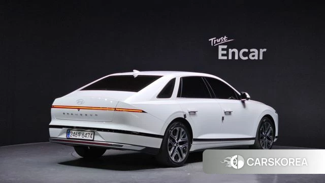 Hyundai Grandeur (GN7) id 4194456 из Кореи 12