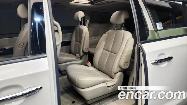 Kia The New Carnival id 2595256 из Кореи 12