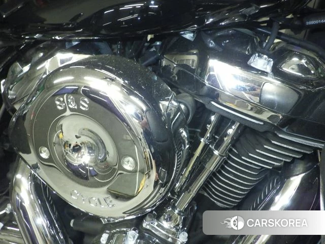 Engine photo