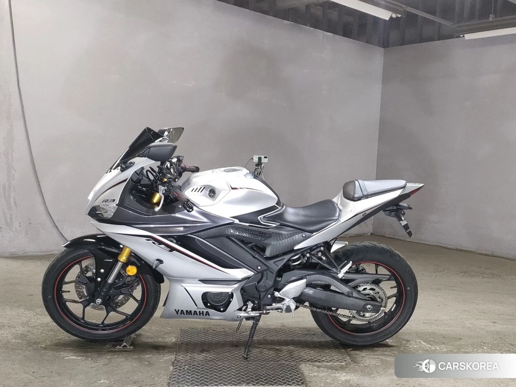 Проданный Yamaha YZF-R3 2020 из Японии