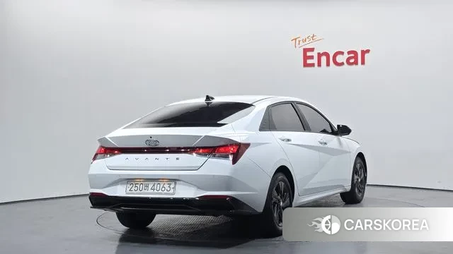Hyundai Avante Hybrid (CN7) id 3752290 из Кореи 12