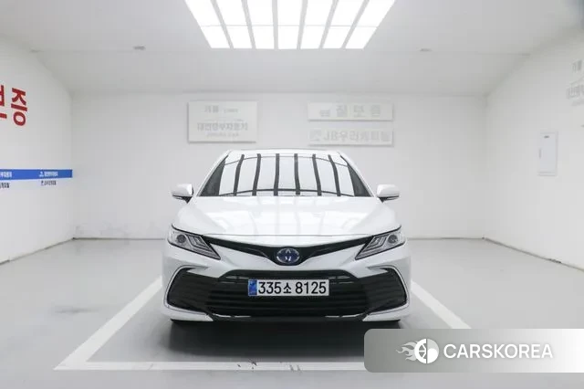 Toyota Camry (XV70) id 3550324 из Кореи 12