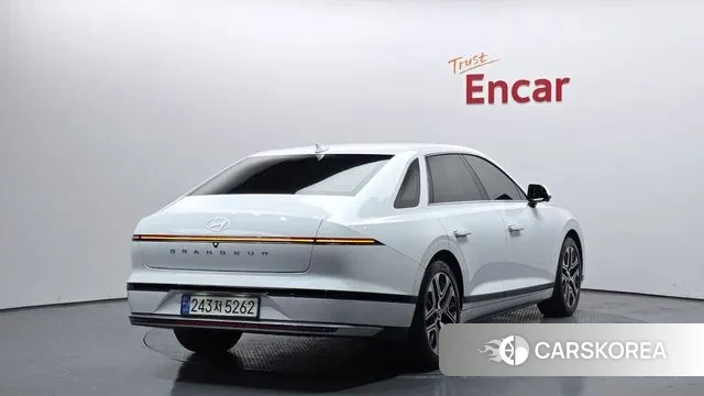 Hyundai Grandeur (GN7) id 3442722 из Кореи 12