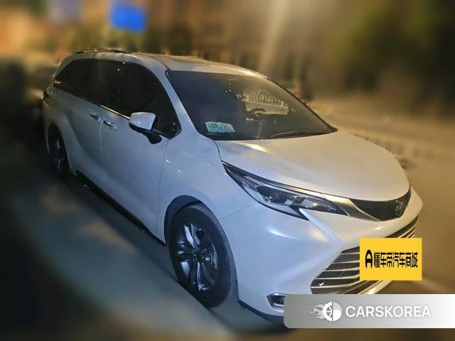 Toyota Saina 2022 Белый из Китая, фото 2