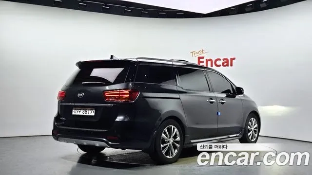 Kia The New Carnival id 2932854 из Кореи 12