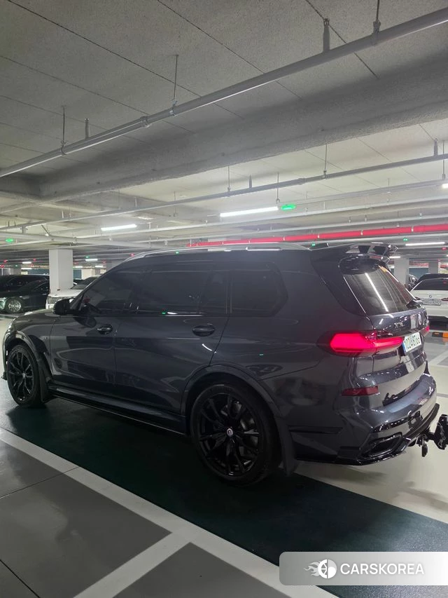 BMW X7 (G07) 2021 Небесно-голубой из Кореи, фото 4
