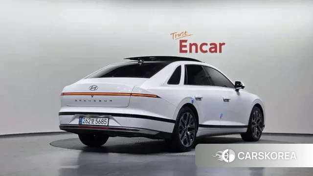 Hyundai Grandeur Hybrid (GN7) id 3701446 из Кореи 12