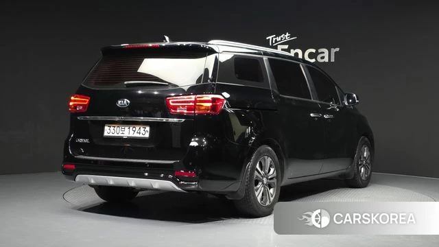 Kia The New Carnival id 4362878 из Кореи 12